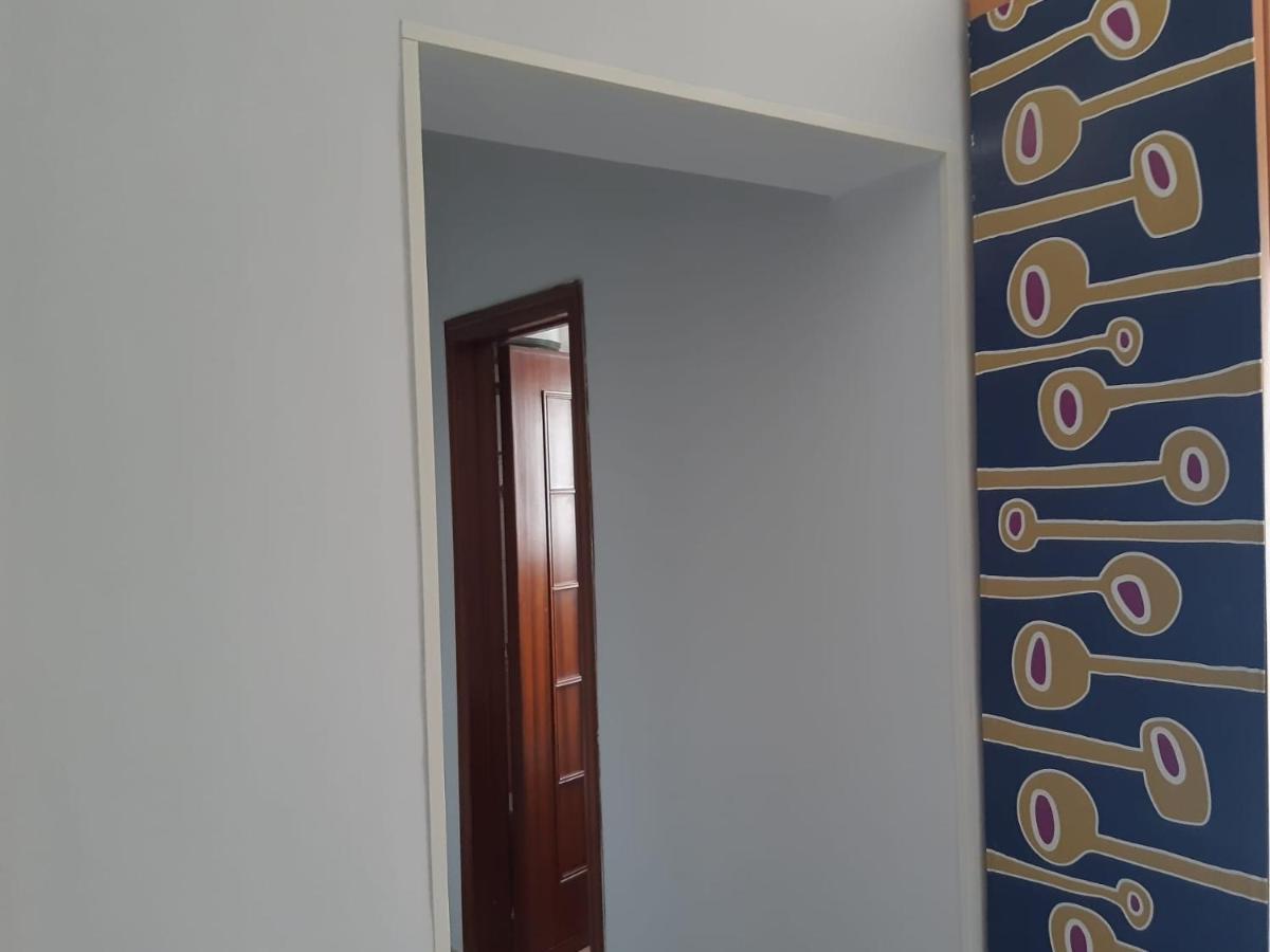 נאפולי "Dint E Viche E Napule" Guest House מראה חיצוני תמונה